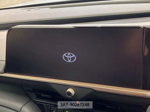 Toyota Crown Sports 2024-04 8883474-2
