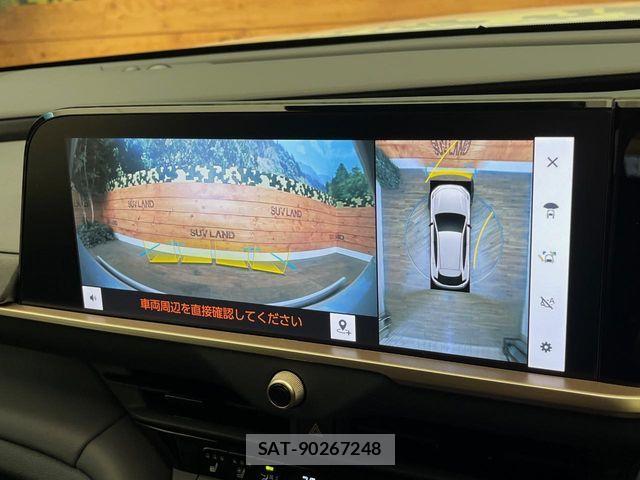 Toyota Crown Sports 2024-04 8883474-3