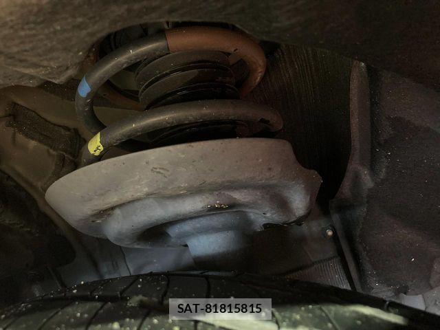 Toyota Crown Sports 2024-03 8883472-19
