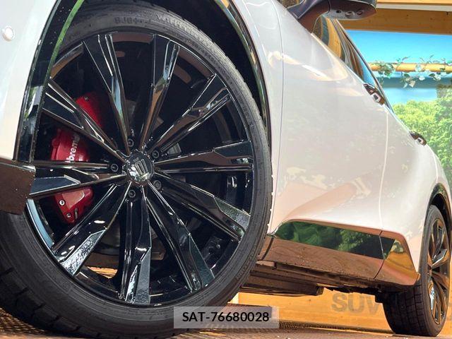 Toyota Crown Sports 2024-04 8883470-12