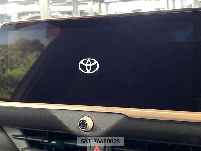 Toyota Crown Sports 2024-04 8883470-3