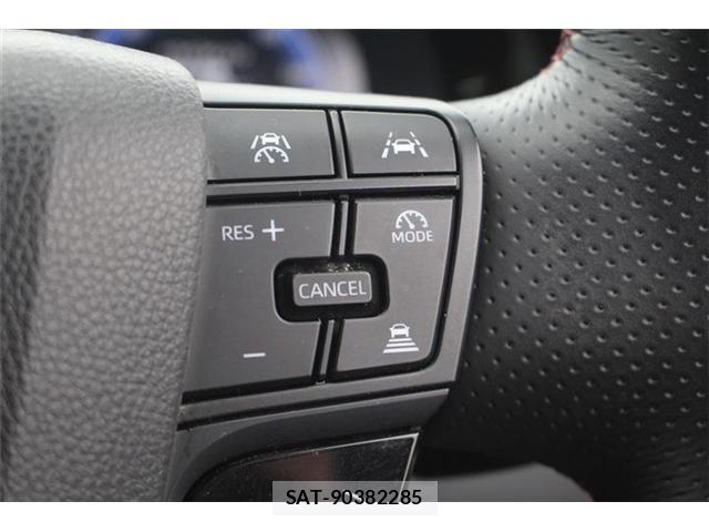 Toyota Crown Sports 2024-03 8883476-3
