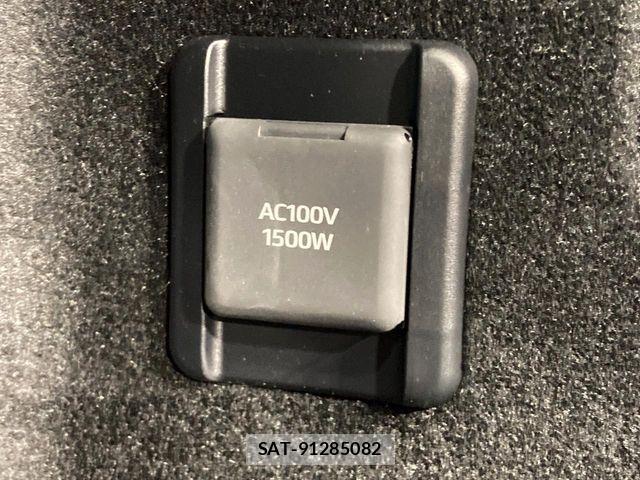 Toyota Crown Sports 2024-04 8883473-6