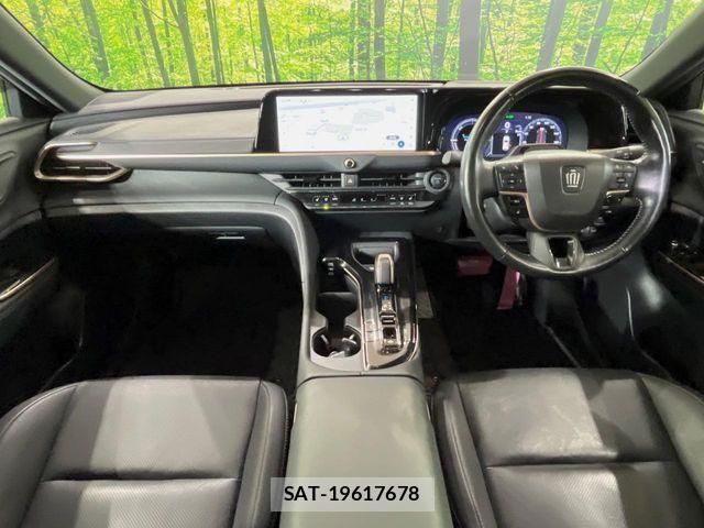Toyota Crown Sports 2024-10 8883478-1