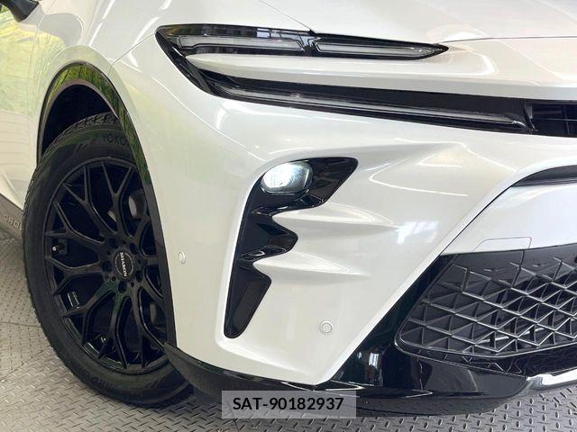 Toyota Crown Sports 2024-01 8883471-11