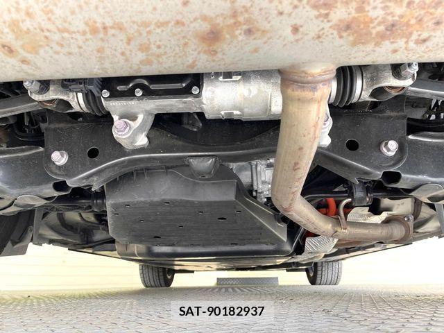 Toyota Crown Sports 2024-01 8883471-18
