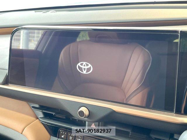 Toyota Crown Sports 2024-01 8883471-2