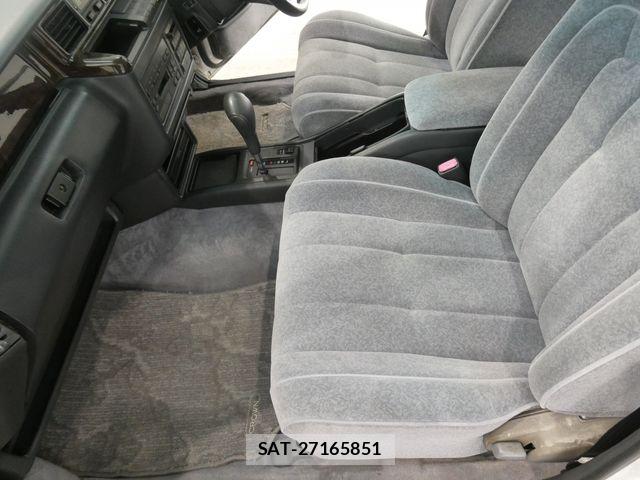 Toyota CROWN 1996-03 8073419-17