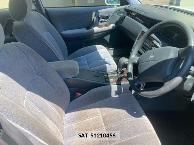 Toyota CROWN 1997-09 8244934-11