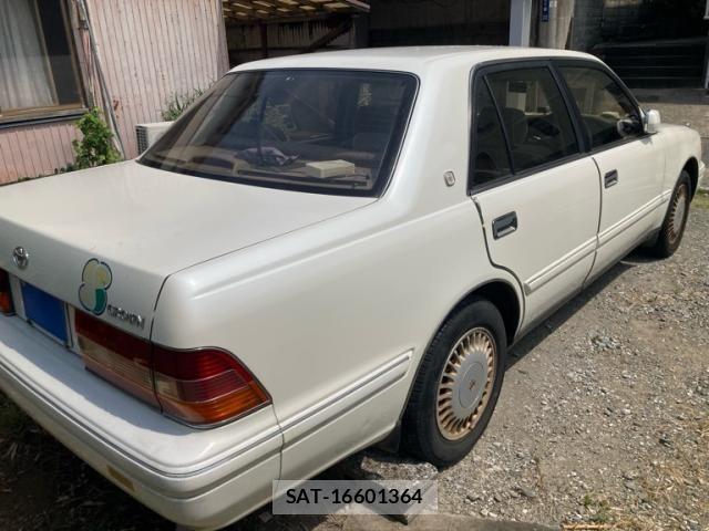 Toyota CROWN 1998-01 8313981-10