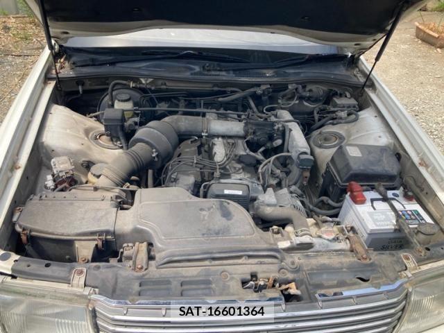 Toyota CROWN 1998-01 8313981-26