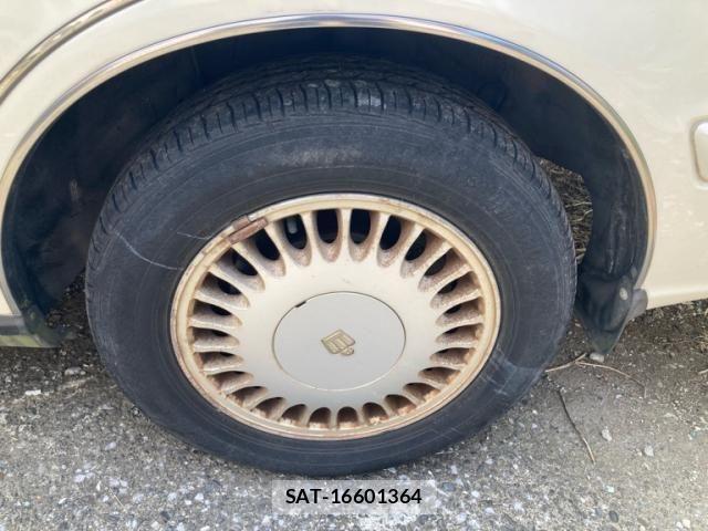 Toyota CROWN 1998-01 8313981-6