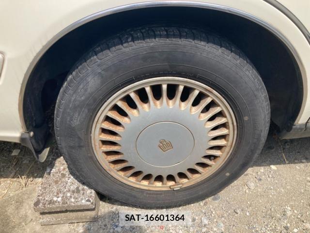 Toyota CROWN 1998-01 8313981-7