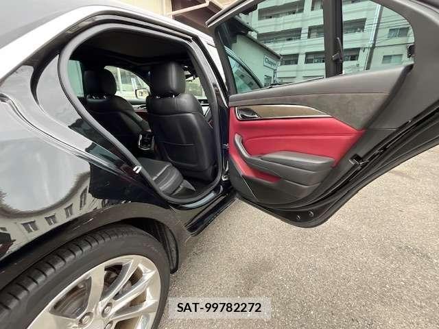 Cadillac CTS 2017-05 8828465-10