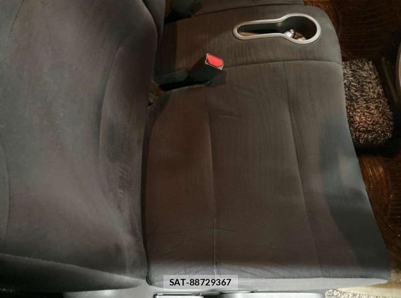 Nissan CUBE 2012-12 1164378-10
