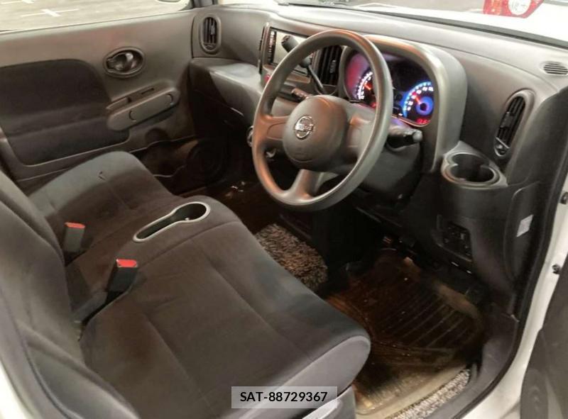 Nissan CUBE 2012-12 1164378-5