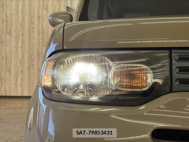 Nissan CUBE 2009-08 1346730-24