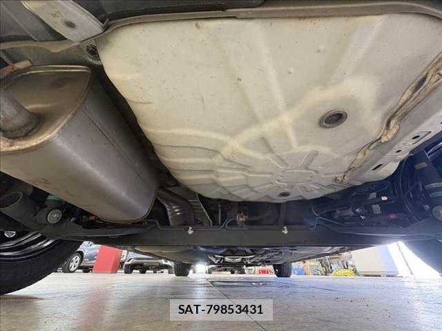 Nissan CUBE 2009-08 1346730-27