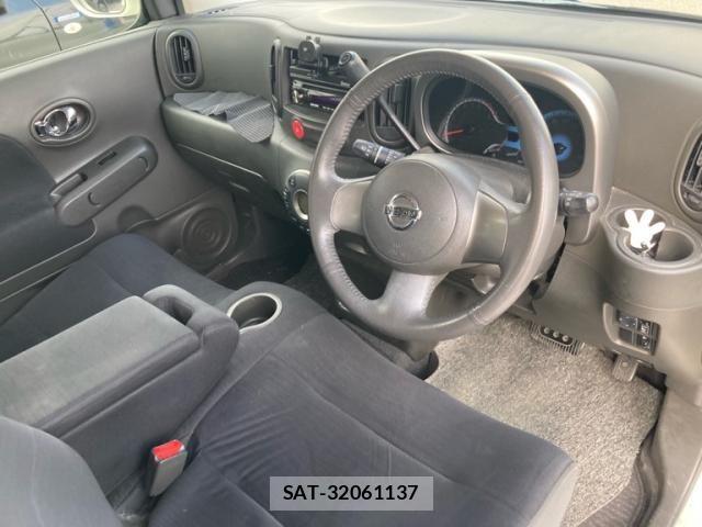 Nissan CUBE 2009-11 2347008-9
