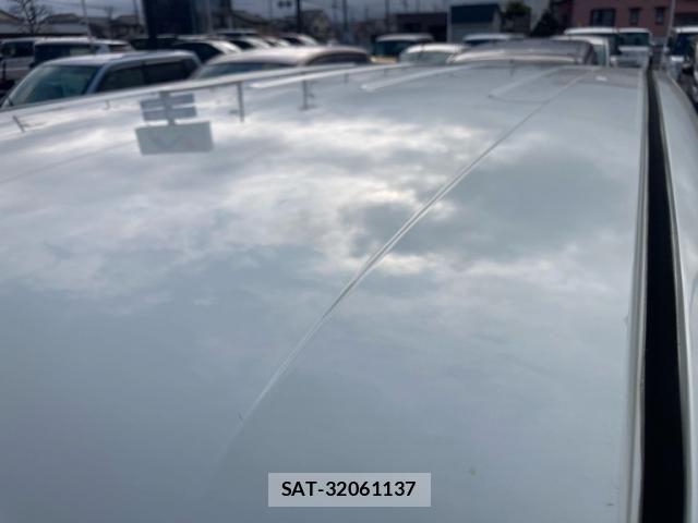Nissan CUBE 2009-11 2347008-18
