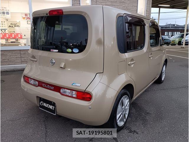 Nissan CUBE 2010-03 2662249-2