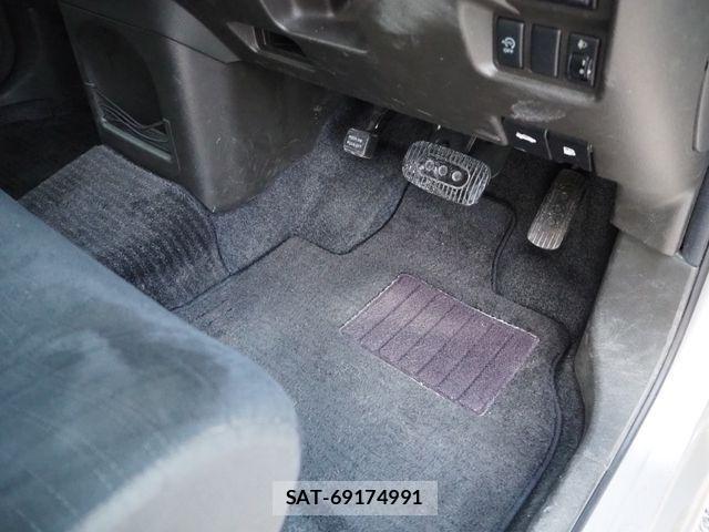 Nissan CUBE 2014-02 2662239-21