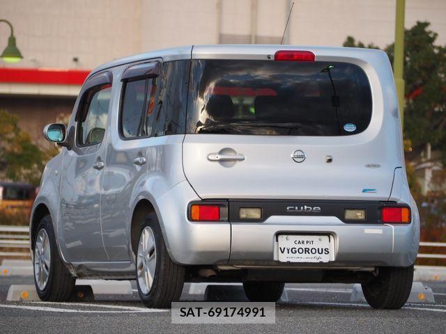 Nissan CUBE 2014-02 2662239-2