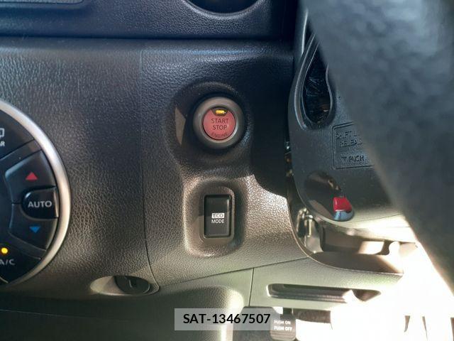 Nissan CUBE 2012-11 3356439-20