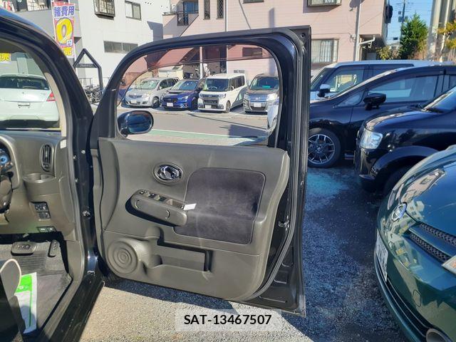 Nissan CUBE 2012-11 3356439-27