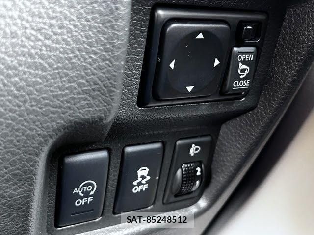 Nissan CUBE 2016-02 4108901-17