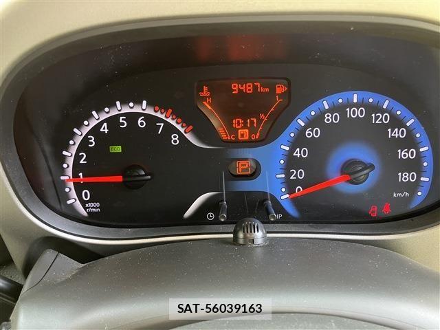 Nissan CUBE 2019-07 6010983-13