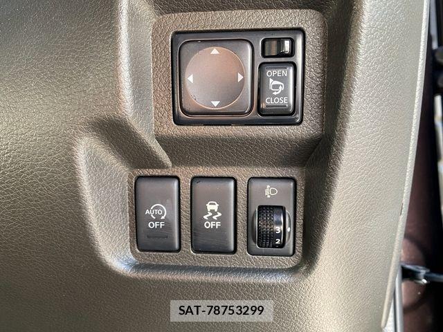 Nissan CUBE 2015-03 6010993-23