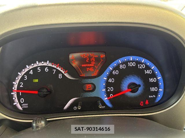 Nissan CUBE 2017-06 6611273-13