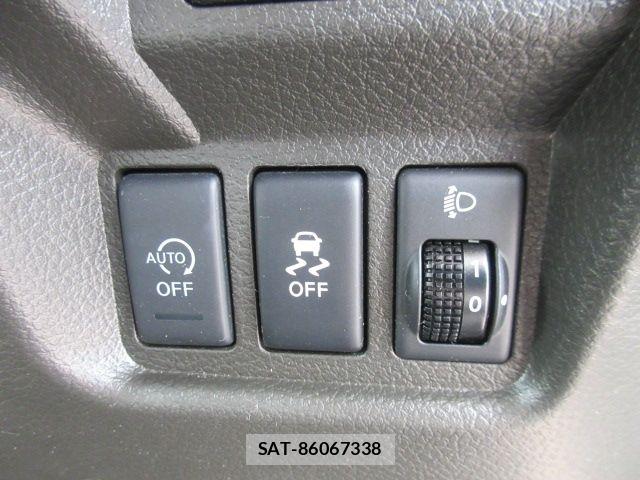 Nissan CUBE 2017-11 6751146-19