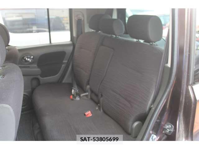 Nissan CUBE 2011-05 6903789-12
