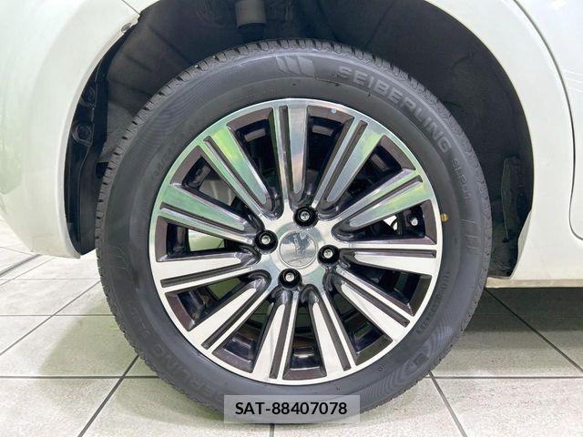 Nissan CUBE 2013-02 6903790-10