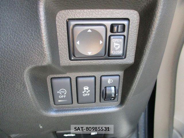 Nissan CUBE 2016-06 6992813-10