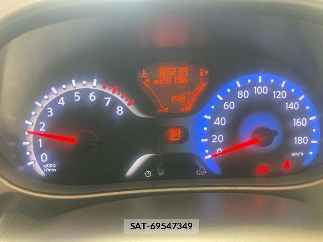 Nissan CUBE 2010-02 6992849-17