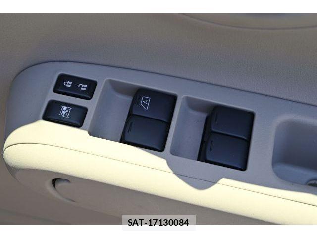 Nissan CUBE 2016-03 6992812-16
