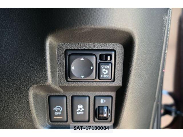 Nissan CUBE 2016-03 6992812-17