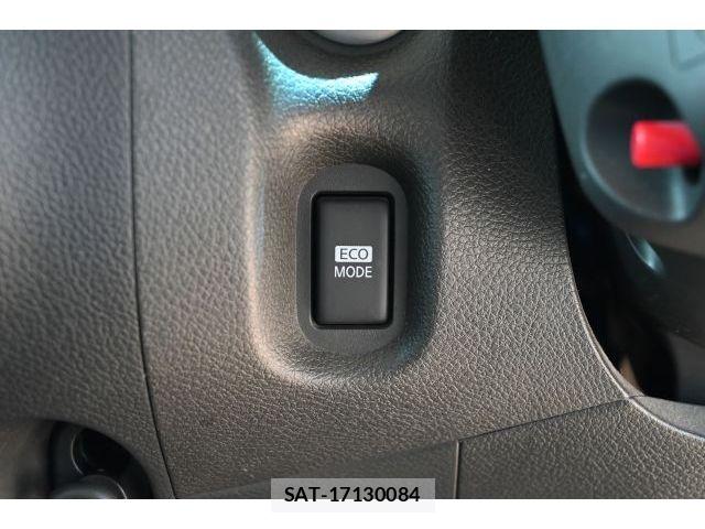 Nissan CUBE 2016-03 6992812-20