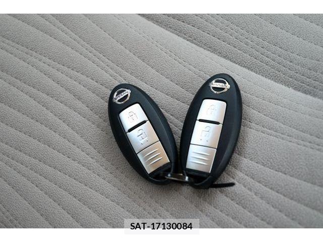 Nissan CUBE 2016-03 6992812-27