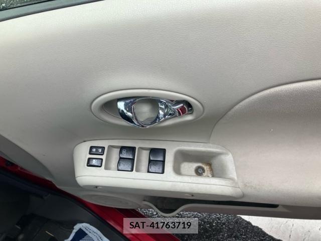 Nissan CUBE 2011-12 7020281-10