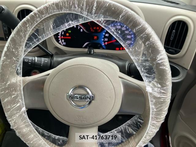Nissan CUBE 2011-12 7020281-12