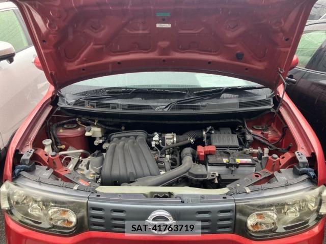 Nissan CUBE 2011-12 7020281-6