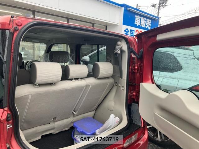 Nissan CUBE 2011-12 7020281-7