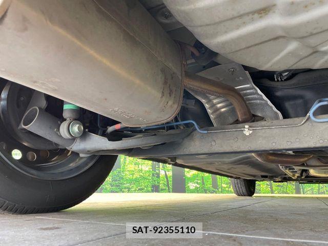 Nissan CUBE 2013-04 7020276-19