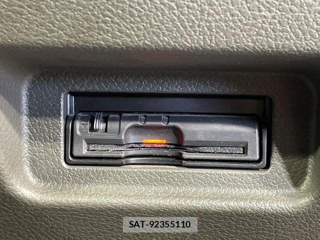 Nissan CUBE 2013-04 7020276-4