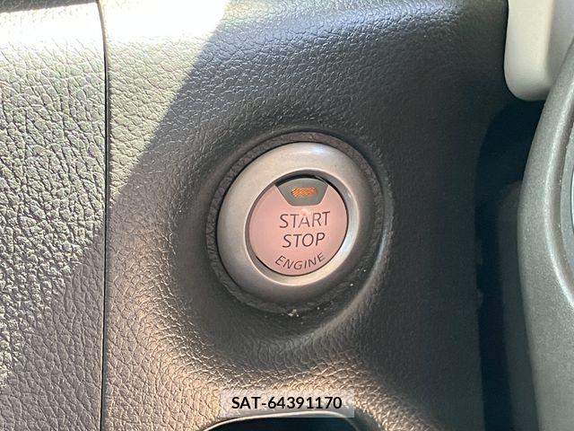 Nissan CUBE 2010-04 7058091-21