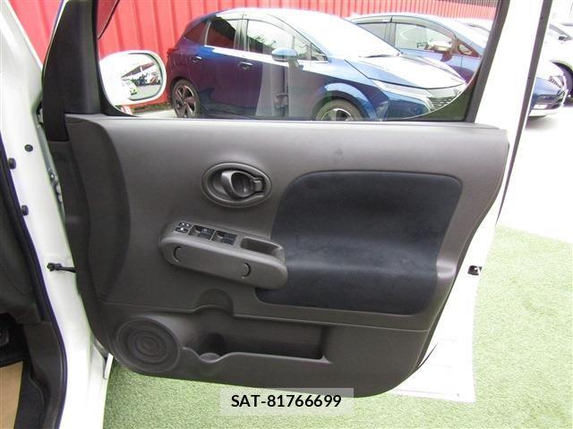Nissan CUBE 2017-03 7058090-21